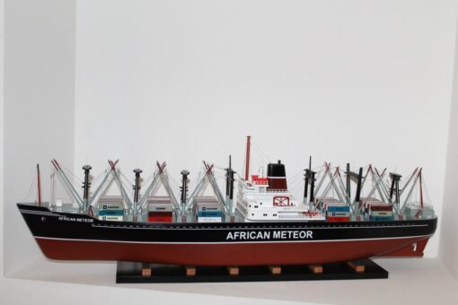 modelli di navi container